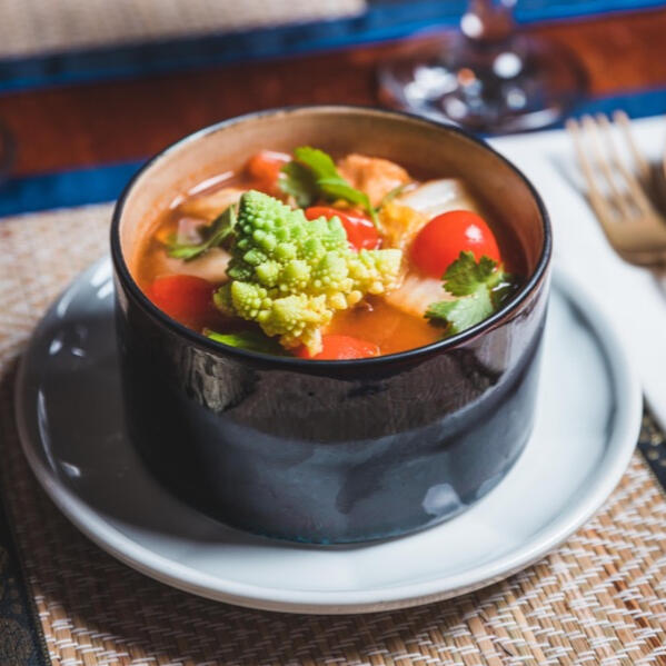 Tom Yum Koong - Khun Akorn