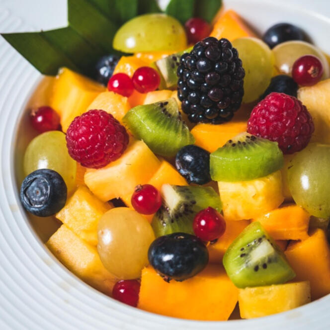 Polamai Ruam - Khun Akorn